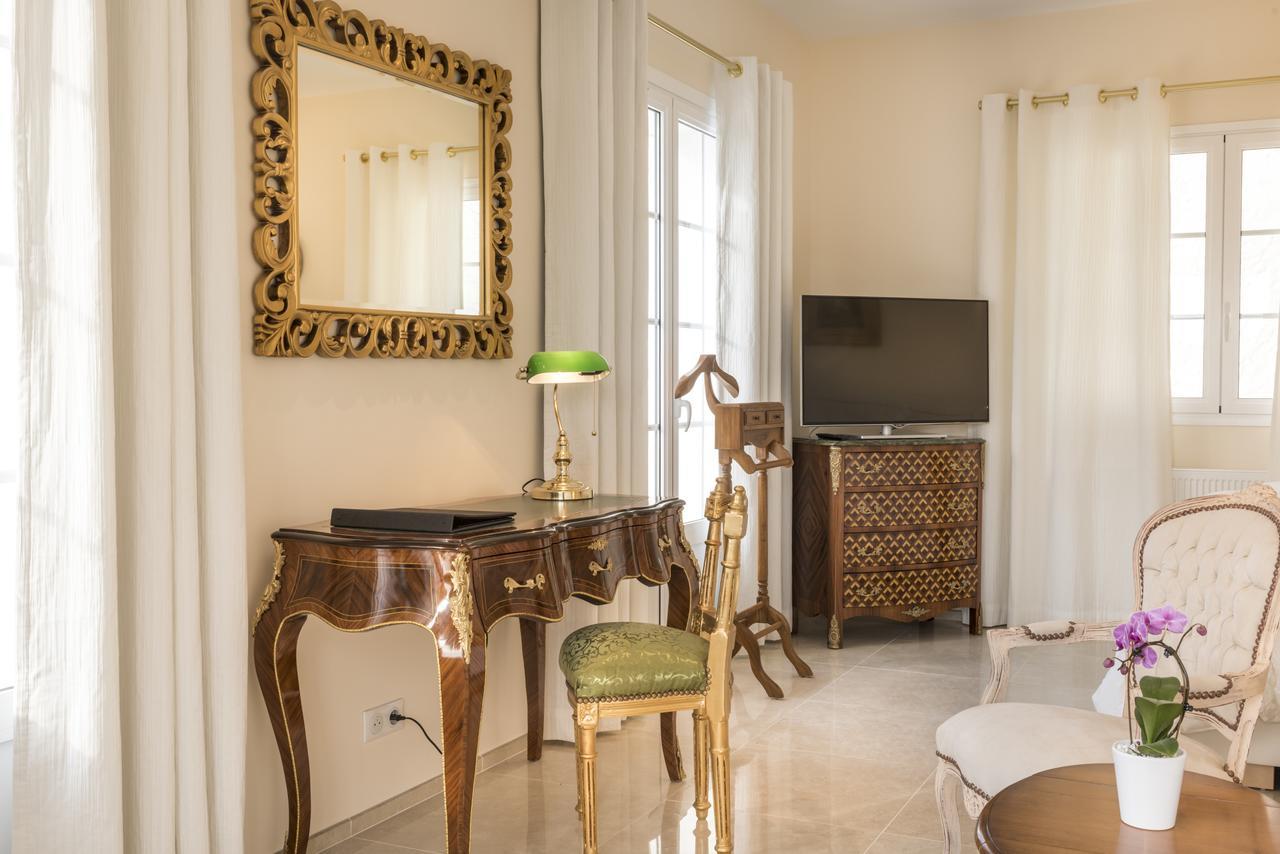 Domaine Du Bois Des Anges 5* Germigny-l'Eveque